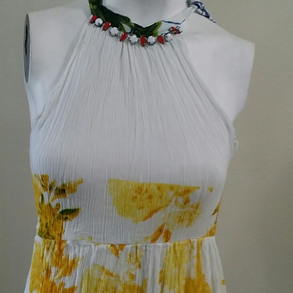 Summer Dress - Picture 2 of 8